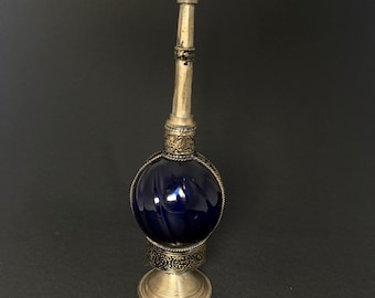 Parfumflacons / Parfümflacons / Duftspender L Leuchtend Rot Aus Mundgeblasenem Buntglas Mit Versilberter Kupferornamentik