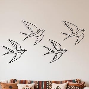 Flying Birds Metal Wall Art Set, Minimalist Bird Wall Decor, Nature Inspired Home Accent, 4 Piece Bird Metal Art, Gift for Bird Lovers