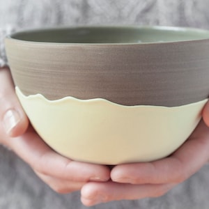 Stoneware bowl with yellow drips , Handmade ceramic bowl , Coffee bowl , Large cereal bowl , Handmade pottery