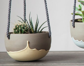 Small hanging planter with yellow drips , Small plant holder , Handmade hanging planter , Hanging plant pot