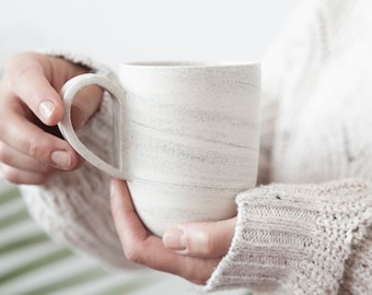 Large speckled ceramic mug , 14oz ceramic mug with handle , handmade ceramic coffee mug