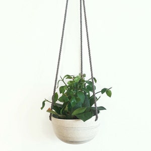Small hanging planter speckled ceramic , Ceramic plant hanger , Hanging plant pot , Indoor planter image 6