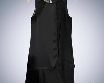 Y2K Marc Jacobs Black Silk Layered Shift Mini Dress with Lace & Ruffle Accents Sleeveless with Crew Neck