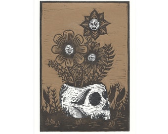 Skull Vase - Relief Print