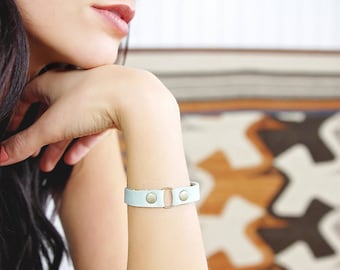 Color Customized Long Distance BFF Bracelet - Minimal Everyday Circle Bracelet