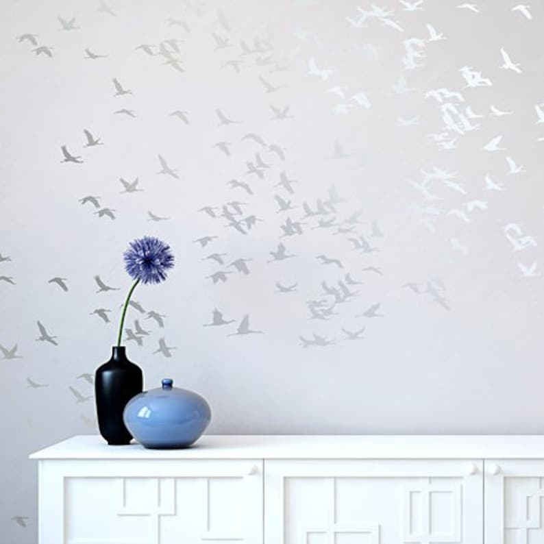 Flock Of Cranes Wall Stencil - LARGE WALL STENCIL – Bird Wall Stencil - Easy to Use Wall Stencil for a Quick Room Update - Stencil for Walls imagen 1
