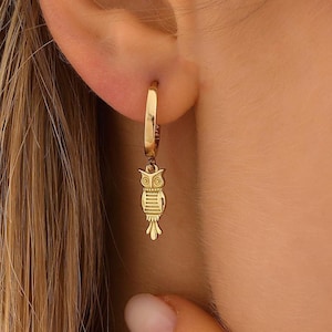 14K Gold Eule Ohrringe, Zierliche erste Tier Ohrringe, 14K Solid Gold Eule Ohrringe, Handgemachte Gelbgold Eule Ohrringe, Geburtstagsgeschenk