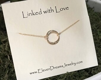 Linked with Love Interlocked Circles Gold Necklace (hypoallergenic)