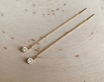 Solitaire Diamond Look Gold Threader Earrings . ( cubic zirconia)