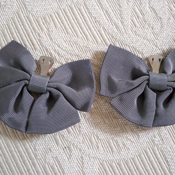 Vintage Jewelry Shoe Clip Gray Grosgrain Ribbon Bow Shoe Accessory