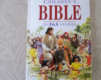 Vintage Spiritual Book "Children's Bible in 365 Stories"  Illustrated 1995