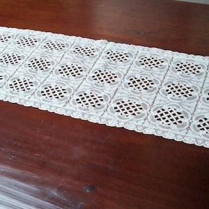 Vintage Home Decor Table Topper Doily