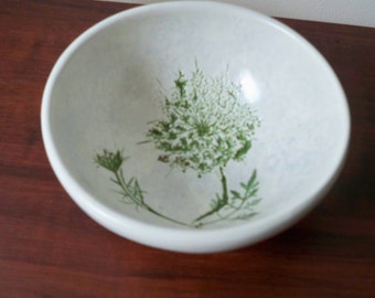 Vintage Salt Marsh Pottery Bowl "Queen Anne's Lace" Dartmouth MA Made in USA