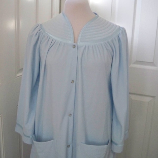 Vintage Clothing Nightwear Women's Blue Robe Size Small Barbizon