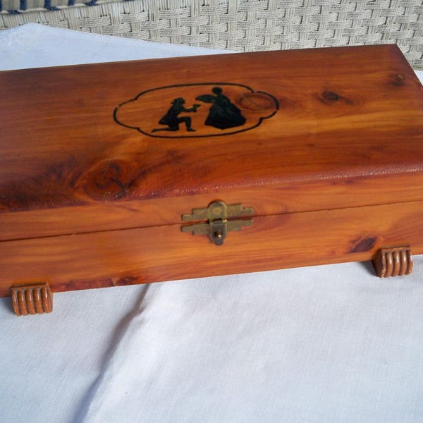 Vintage Home Storage Wood Collectible Box Glove Cedar Box