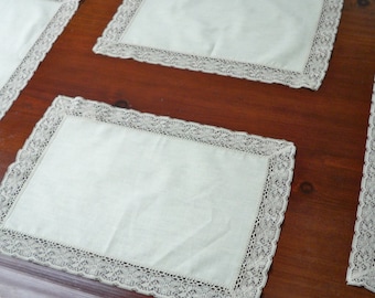 Vintage Dining Lace Edge Placemats  Set of 4  Fancy Placemats