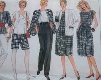 Patrón de costura vintage Vogue n.° 8617 para mujer: chaqueta, falda, pantalón, shorts y top. Tallas 8, 10 y 12.