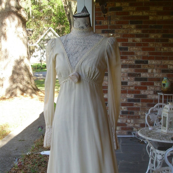 Cream and Black Wedding Dress Etsy