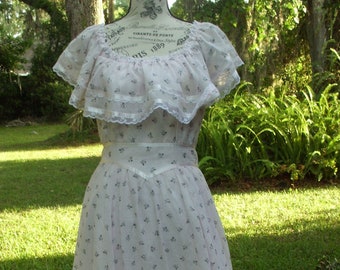 Gunne Sax Dress Pink Rosebud Calico, Lace and Ribbon Size 13