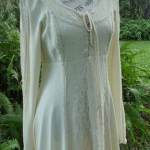 Gunne Sax Black Label Dress Ren Style in Cream With Tie Corset Size 11 ...