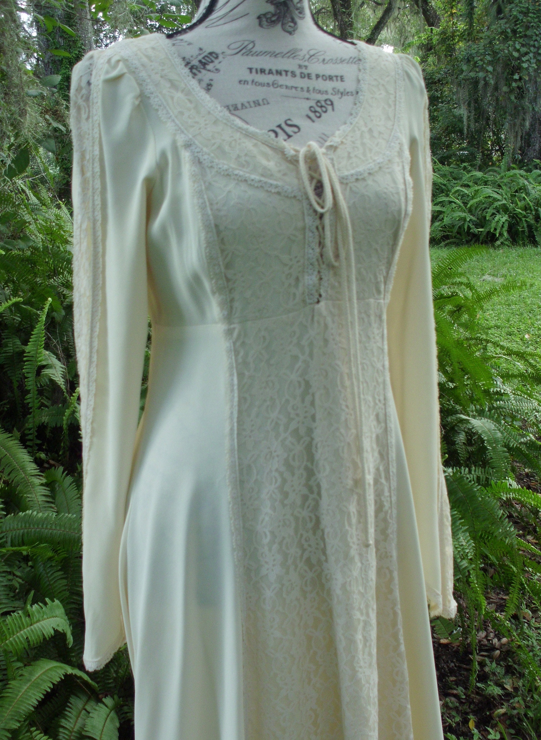 Gunne Sax Black Label Dress Ren Style in Cream With Tie Corset | Etsy