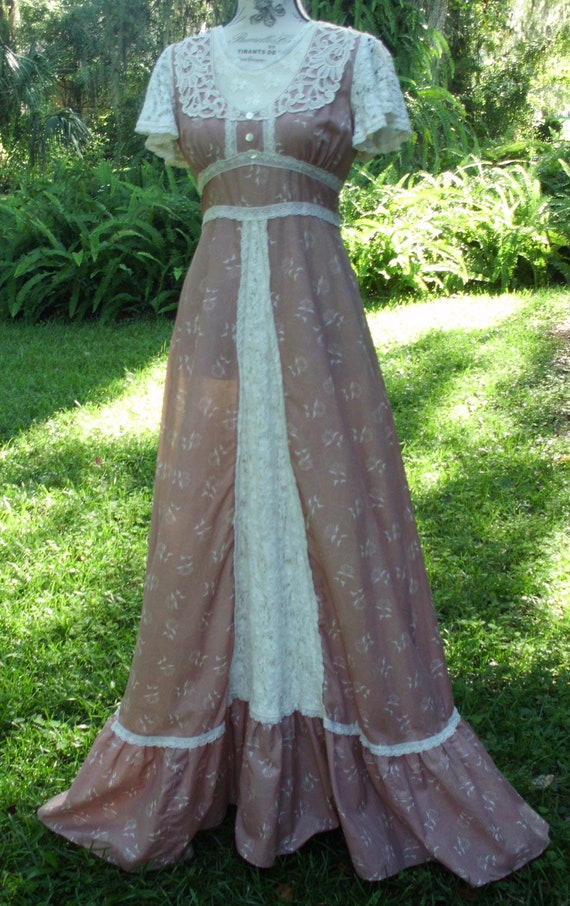 Gunne Sax Dress Prairie/Boho Style with Lace Flutt