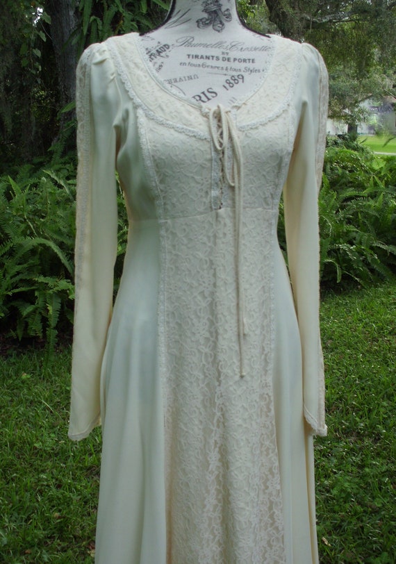 Gunne Sax Black Label Dress Ren Style in Cream wi… - image 5