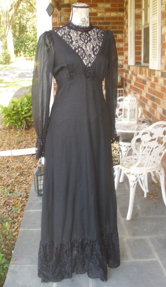 Black Label Gunne Sax Dress in Black Size 13 Deads