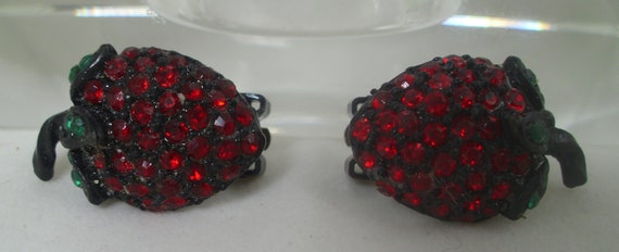 Weiss Strawberry Japanned Pin and Rhinestone Earr… - image 6