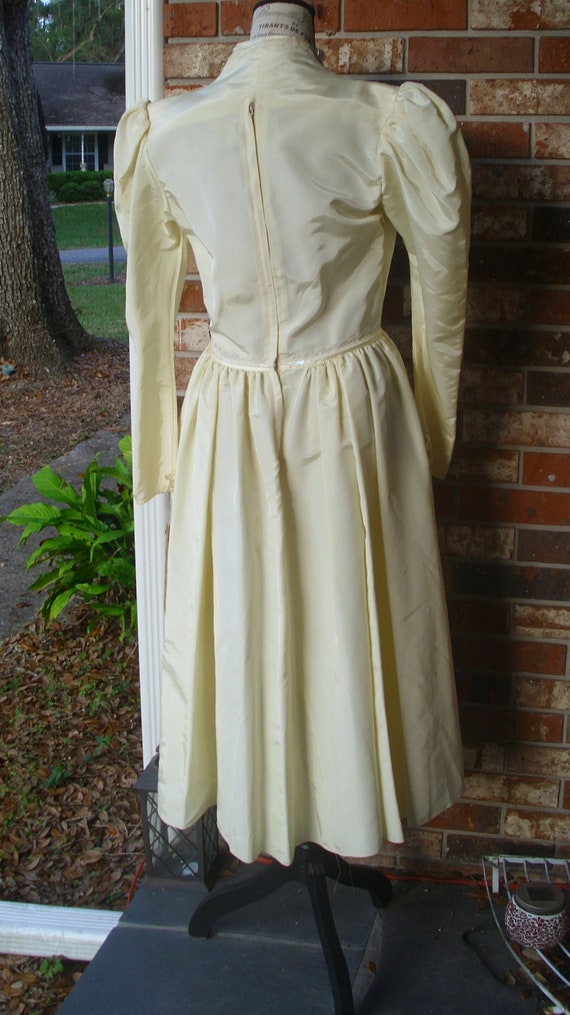 Gunne Sax Dress  Cream Taffeta and Satin Size 13 … - image 9