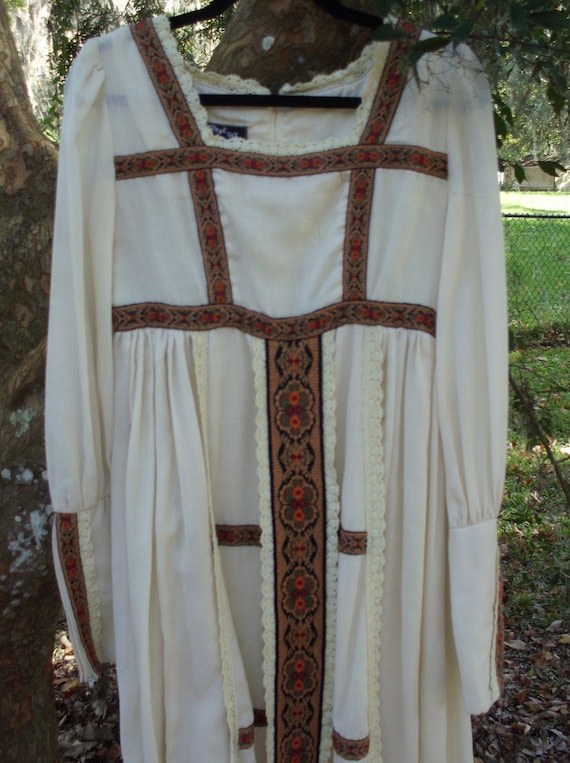 Gunne Sax Dress Black Label Ren Style Tapestry Rib