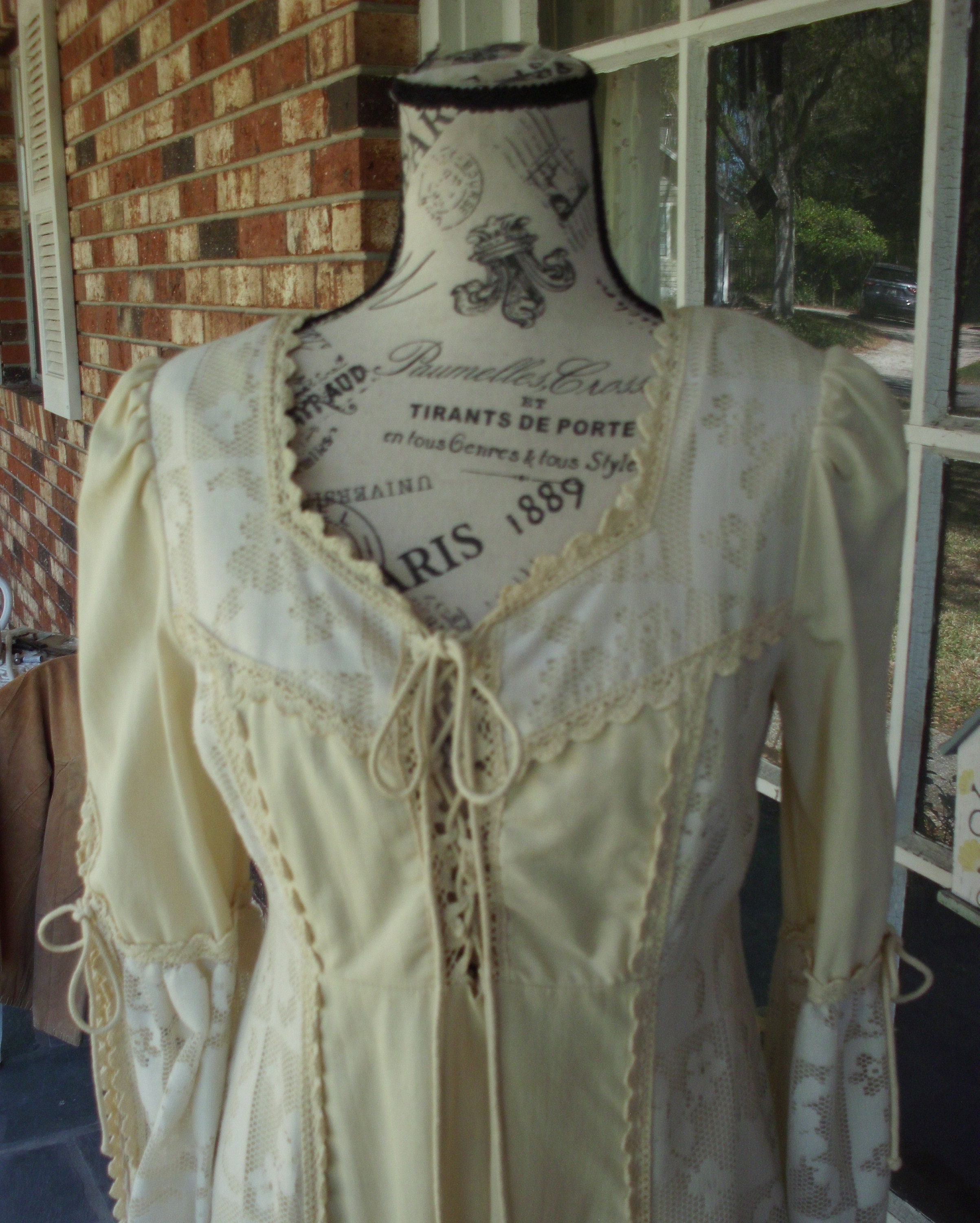 Gunne Sax Dress Ren Style in Cream Cotton With Tie Corset, Bell Sleeves ...