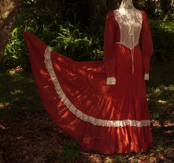 Gunne Sax Dress Black Label in Rust and Cream Lace wi… - Gem