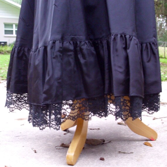 Gunne Sax Midi Skirt in Black Taffeta with Lace an