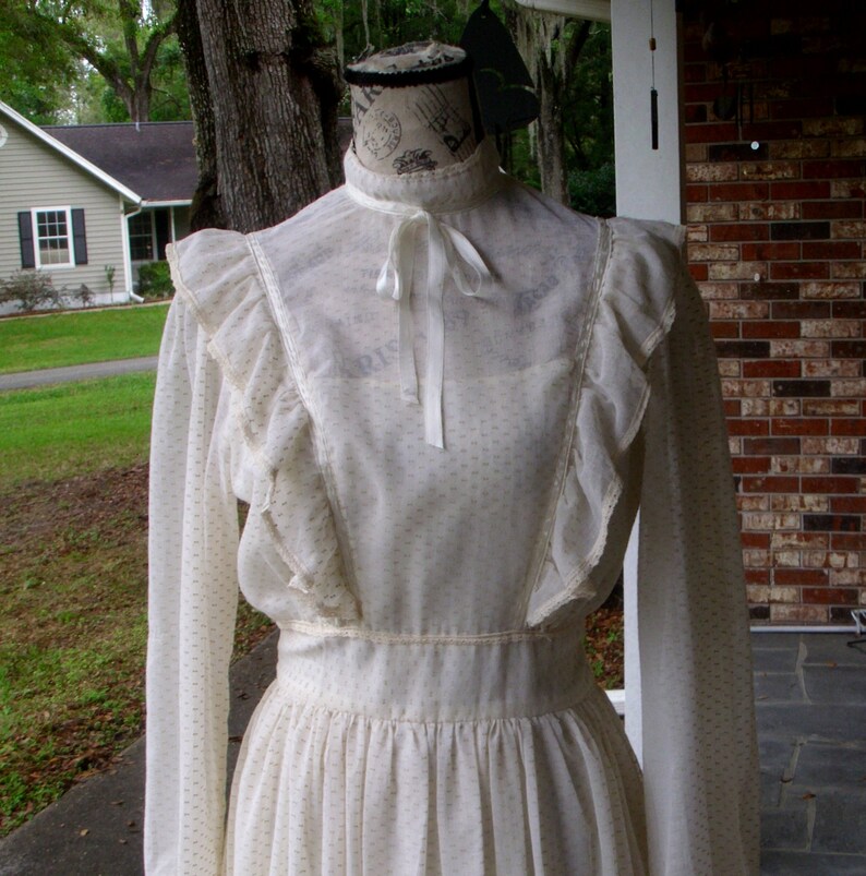 Gunne Sax Maxi Dress Cream Colored Dotted Swiss in Pinafore Style - Etsy