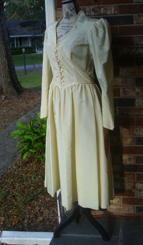 Gunne Sax Dress  Cream Taffeta and Satin Size 13 … - image 3