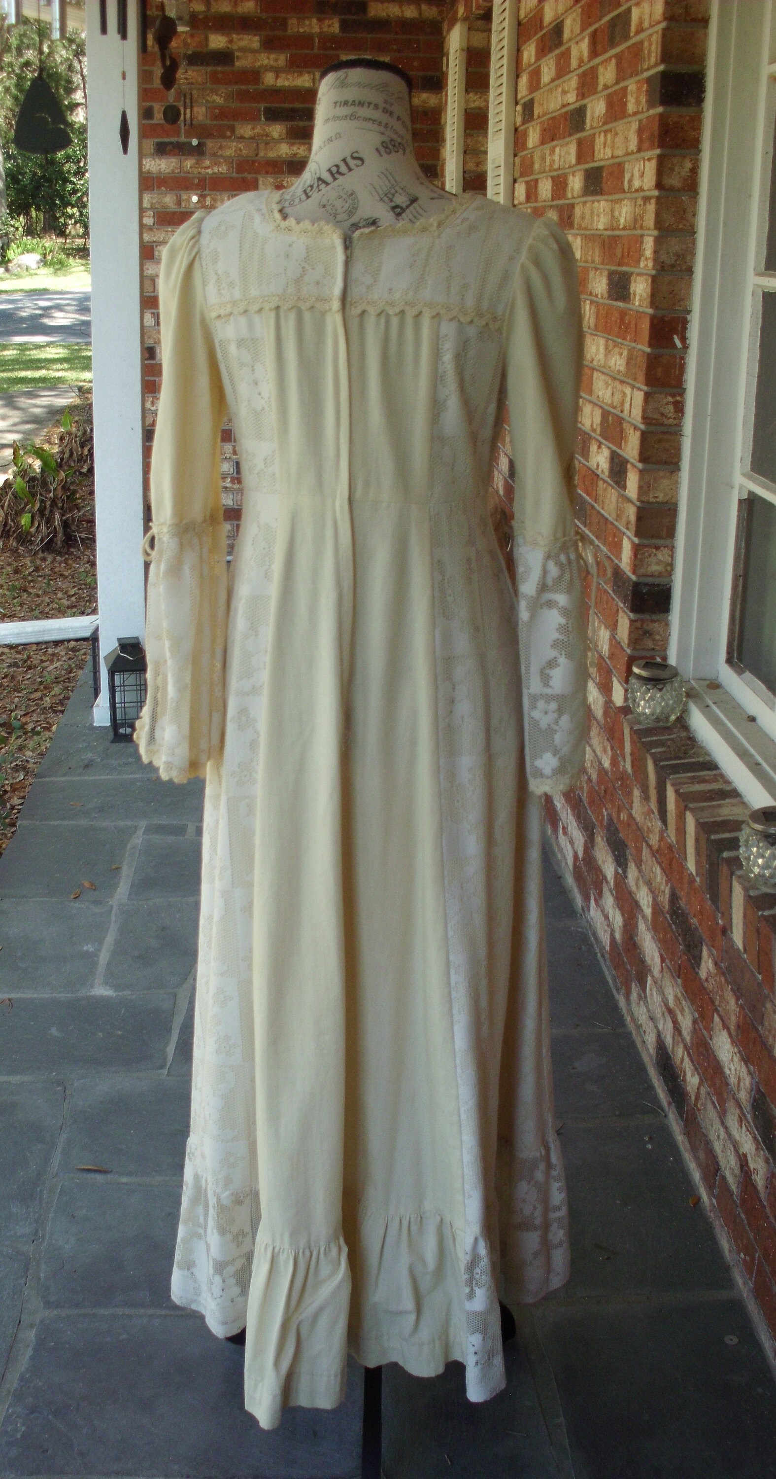 Gunne Sax Dress Ren Style in Cream Cotton With Tie Corset, Bell Sleeves ...