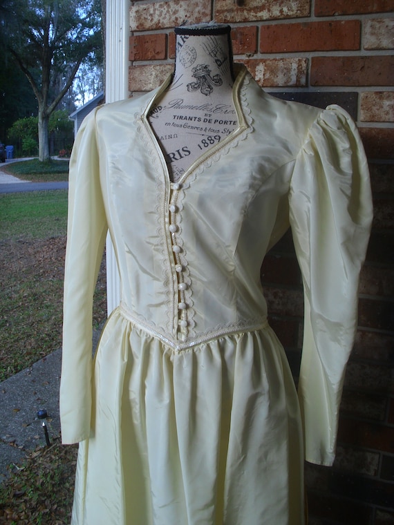 Gunne Sax Dress  Cream Taffeta and Satin Size 13 … - image 6