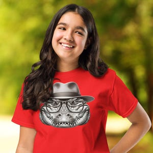 Kids funny crocodile T-shirt, humorous reptile lover apparel, for boys and girls, cool animal lover T, comical children&#39;s croc enthusiast te