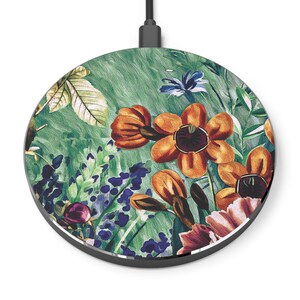 Floral Wireless Charger - Colorful Flower Design, Fast Charging Pad, Eco-Friendly Tech Gift, Home Office Decor, Nature Lover Accessory