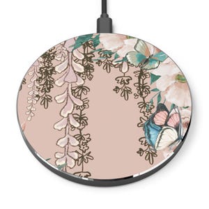 Floral Wireless Charger - Fast Charging Pad, Butterfly Design, Eco-Friendly Tech Gift, Home Office Decor, Mother&#39;s Day Gift