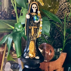 OOAK religiöse schwarze Santa Muerte La Flaca Mictlantecuhtli Sensenmann mexikanische Statue Skulptur Altar