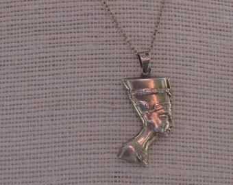 Sterling Silver 925 Nefertiti Pendant 34 mm Jewels Obsession Nefertiti Pendant Sterling Silver 925 Nefertiti Pendant 34 mm Jewels Obsession Nefertiti Pendant