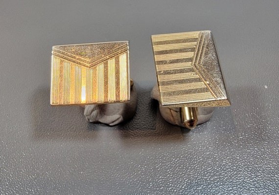 gold tone cufflinks rectangular room for monogram