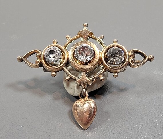 antique brooch rolled gold heart rhinestones