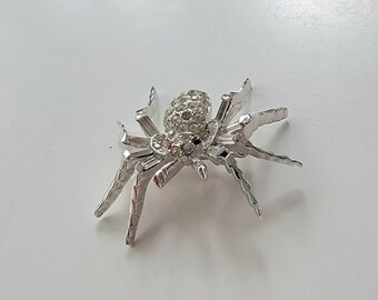 spider brooch silver tone rhinestone arachnid jewelry