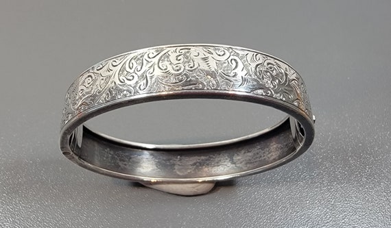 silver bangle fancy engraved design hinged sterli… - image 1