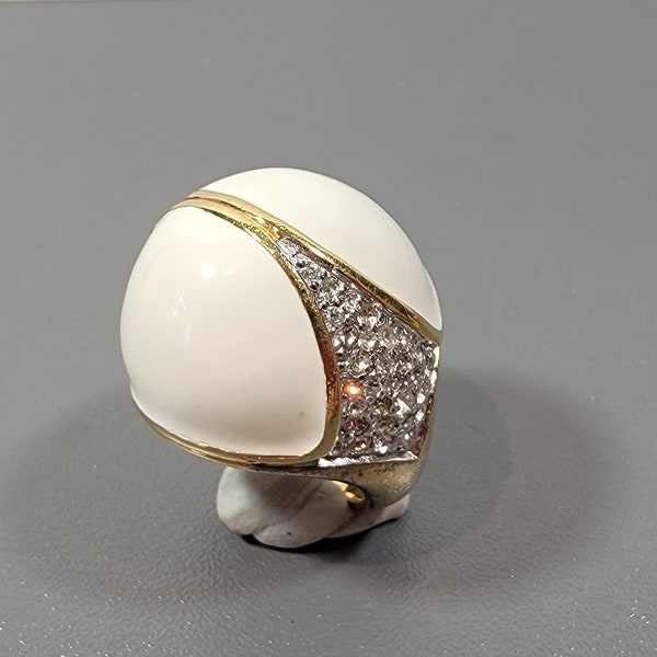 panetta ring Costume jewelry summertime white enamel bombe Bold gold plated