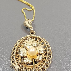 Antique necklace gold filled floral pendant cultured pearl