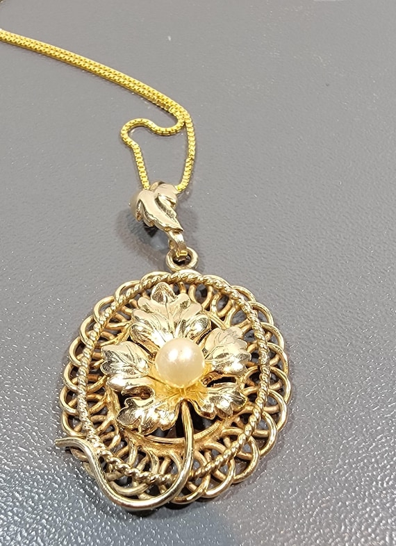 Antique necklace gold filled floral pendant cultured pearl